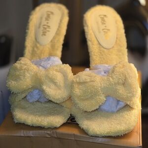 Chase + Chloe Yellow Fuzzy Kids Slippers with Bow
